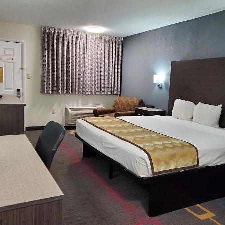 Days Inn By Wyndham Lawton Extérieur photo