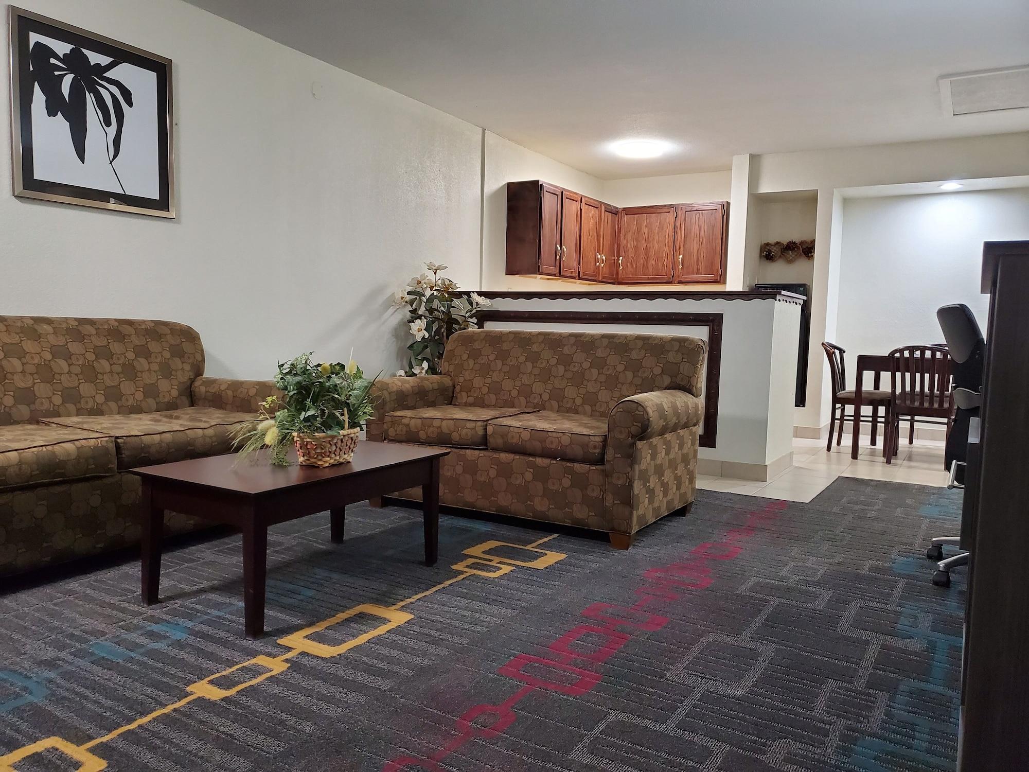Days Inn By Wyndham Lawton Extérieur photo