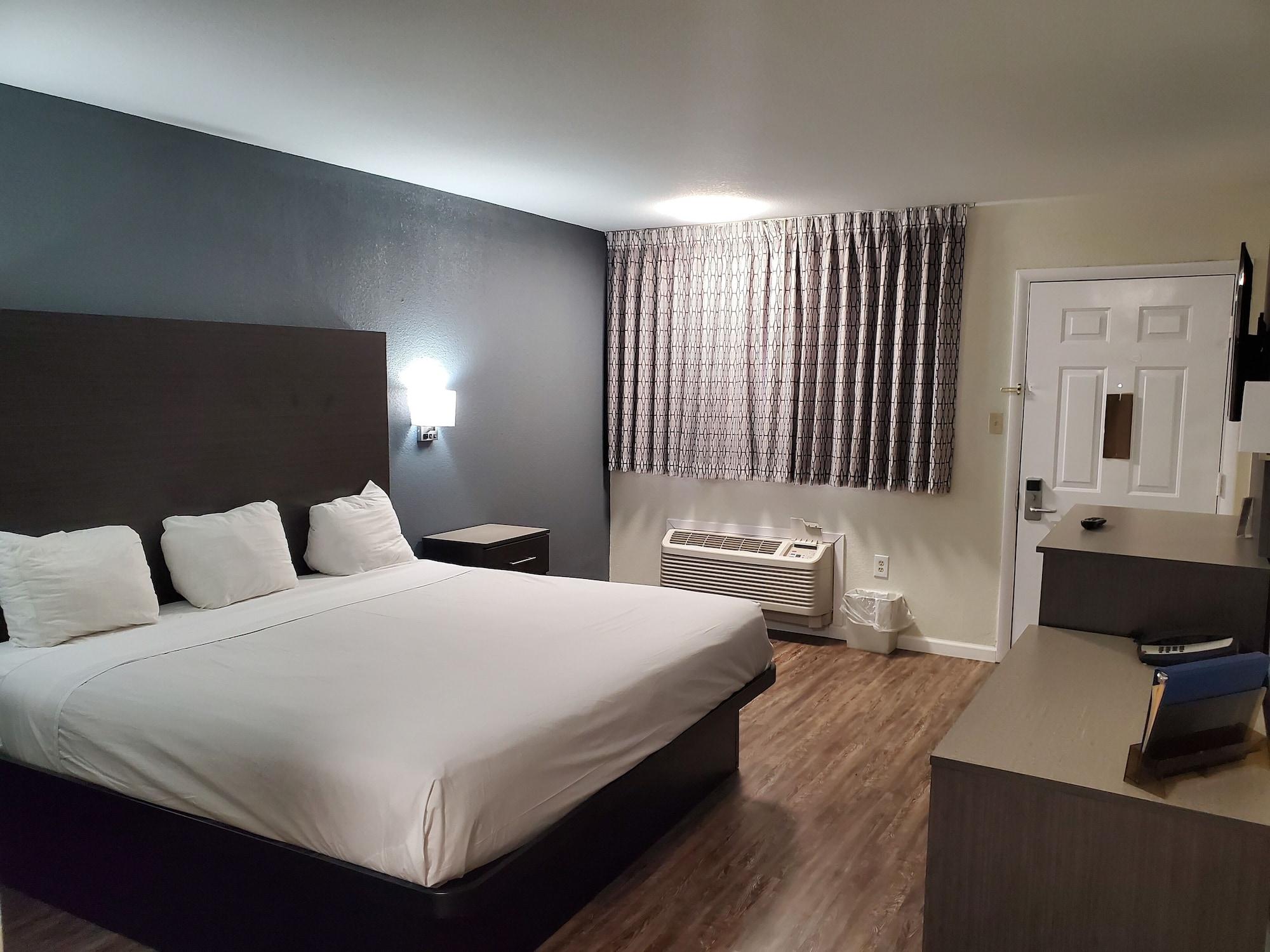 Days Inn By Wyndham Lawton Extérieur photo