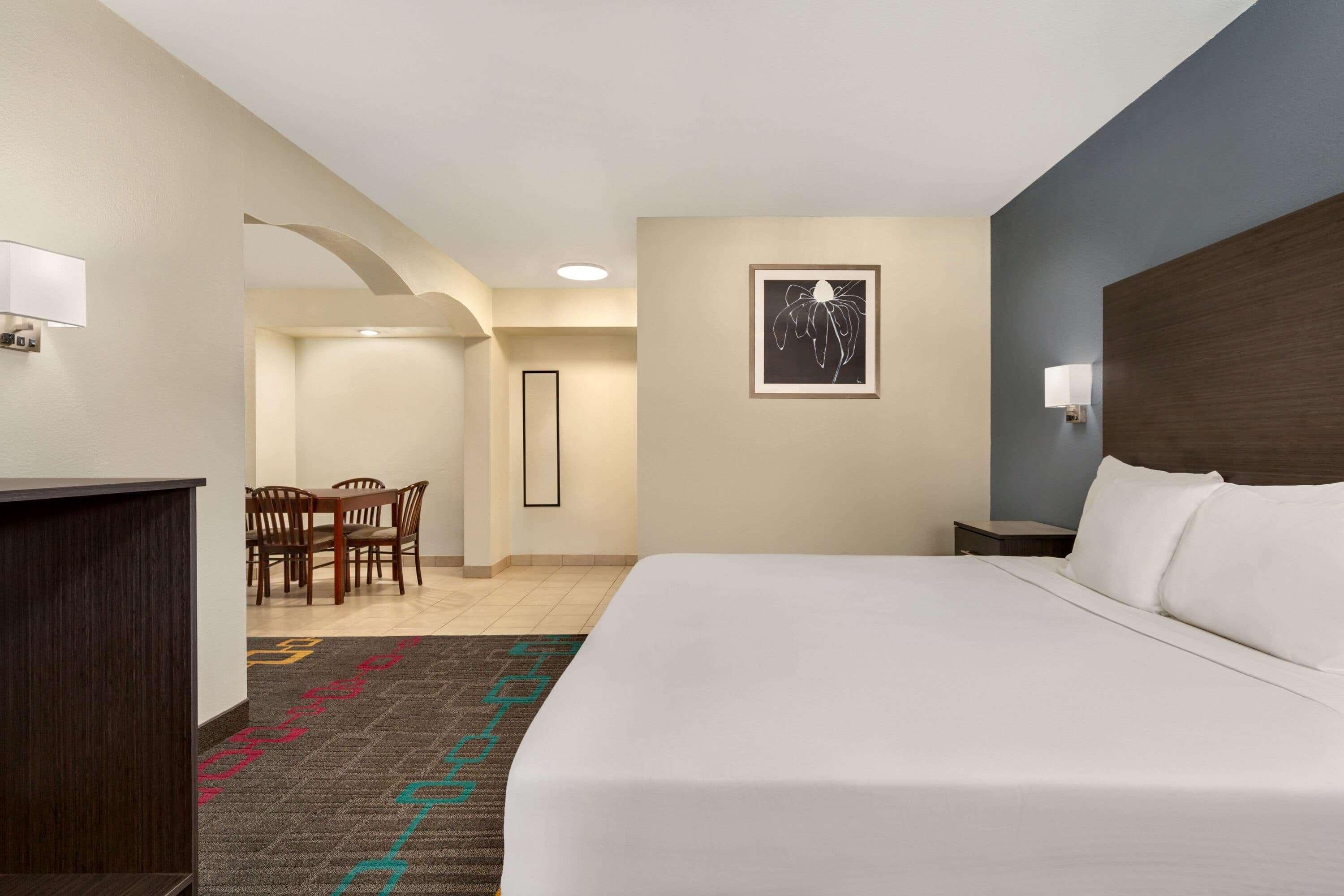 Days Inn By Wyndham Lawton Extérieur photo
