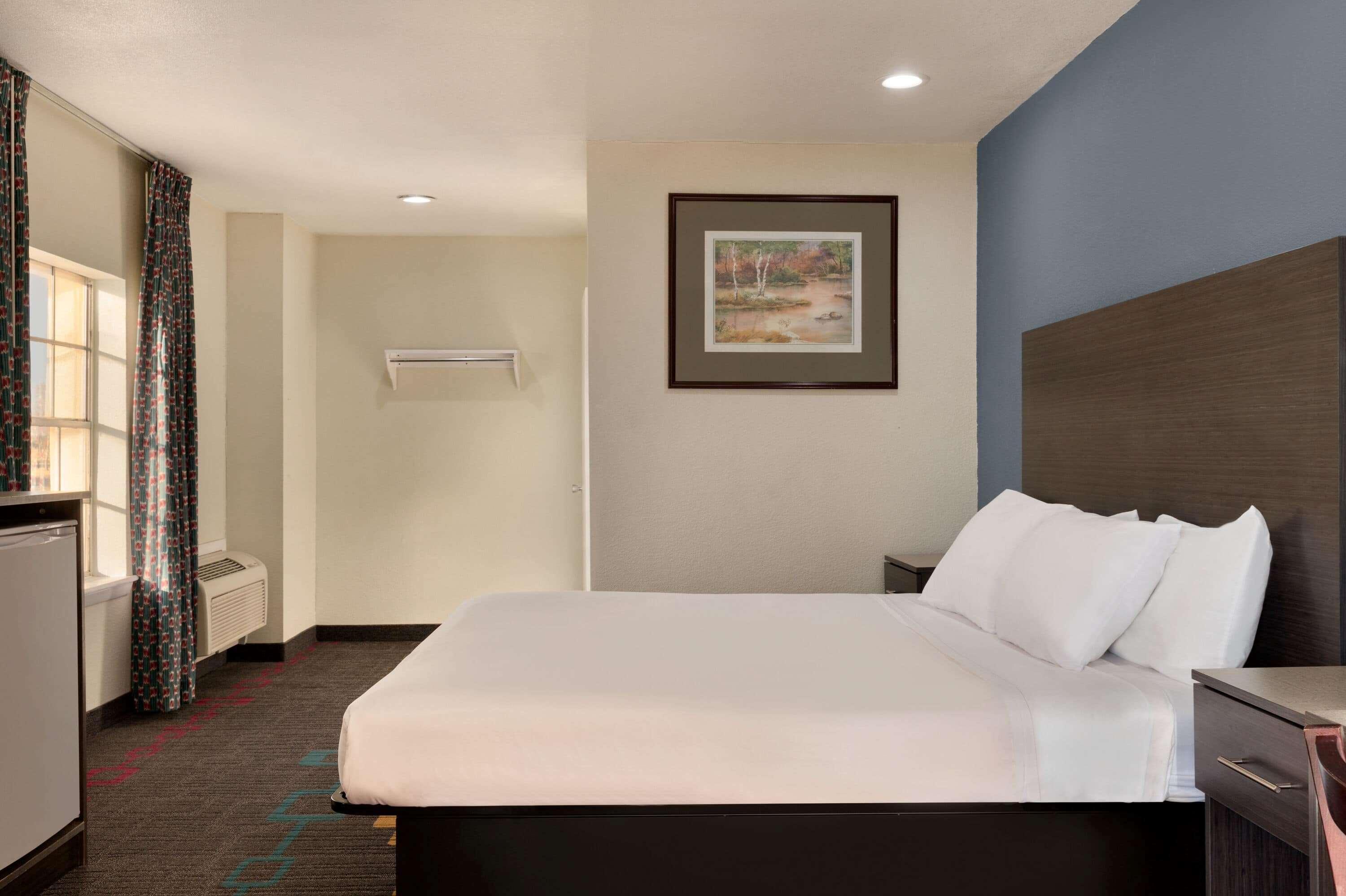 Days Inn By Wyndham Lawton Extérieur photo