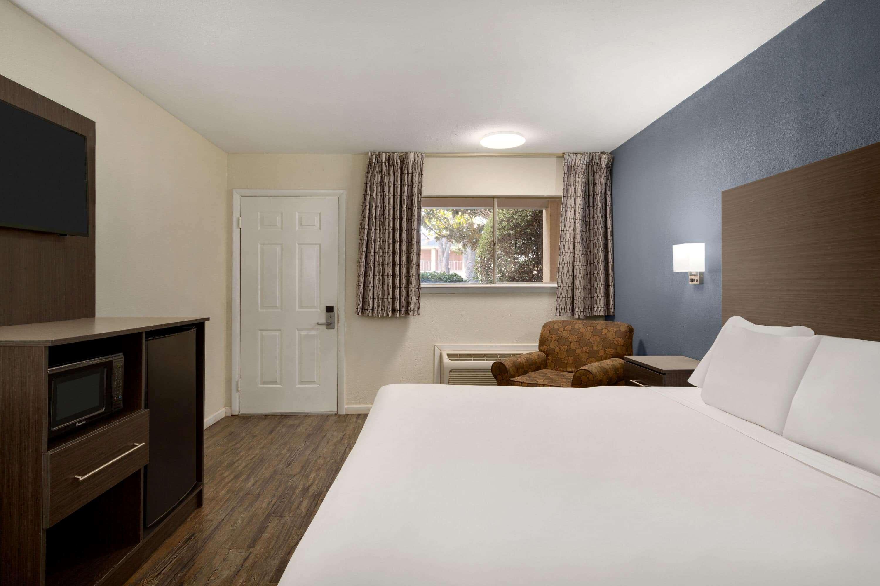 Days Inn By Wyndham Lawton Extérieur photo