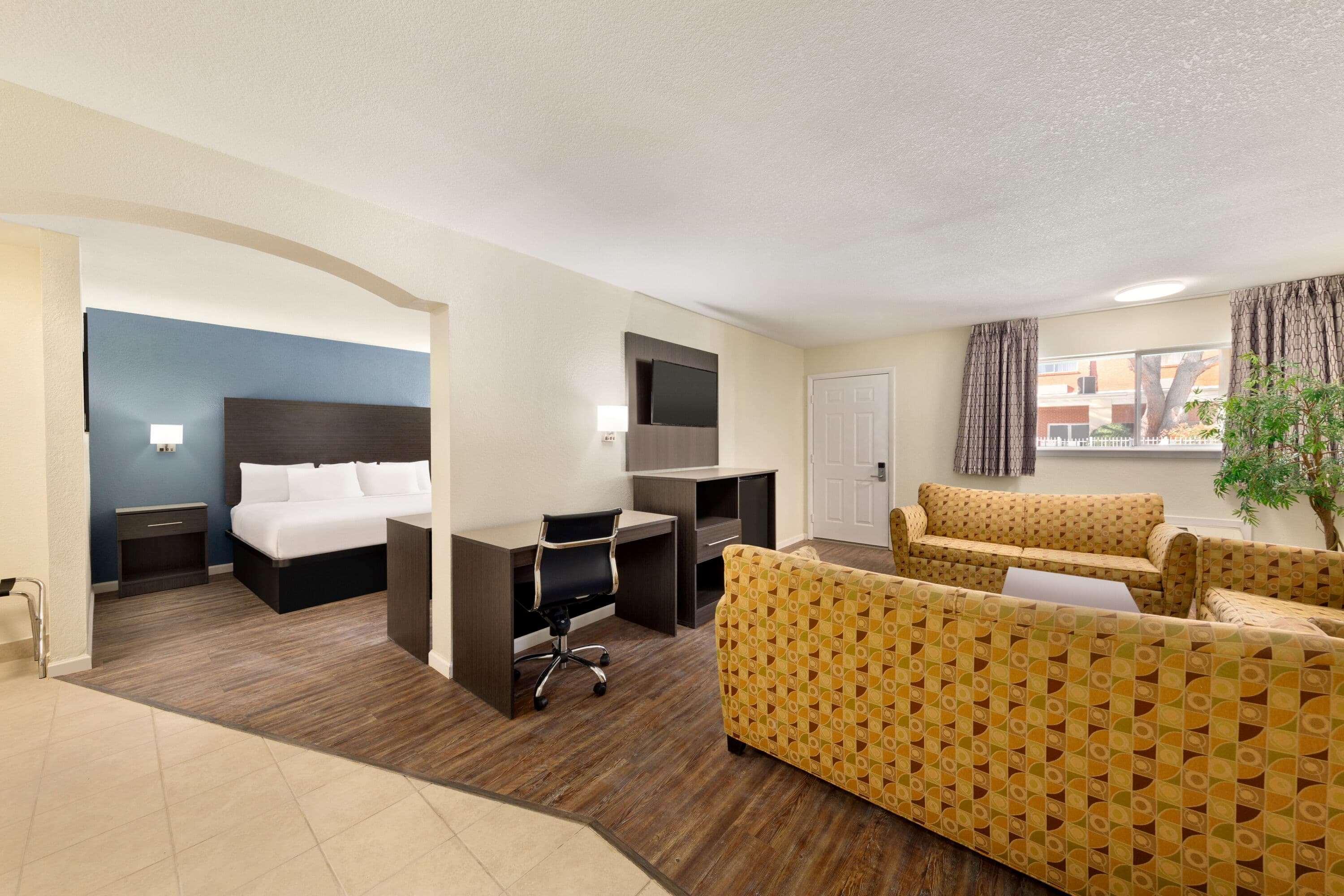 Days Inn By Wyndham Lawton Extérieur photo