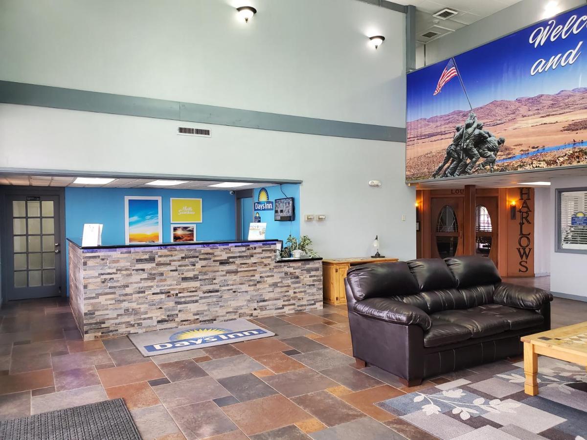 Days Inn By Wyndham Lawton Extérieur photo