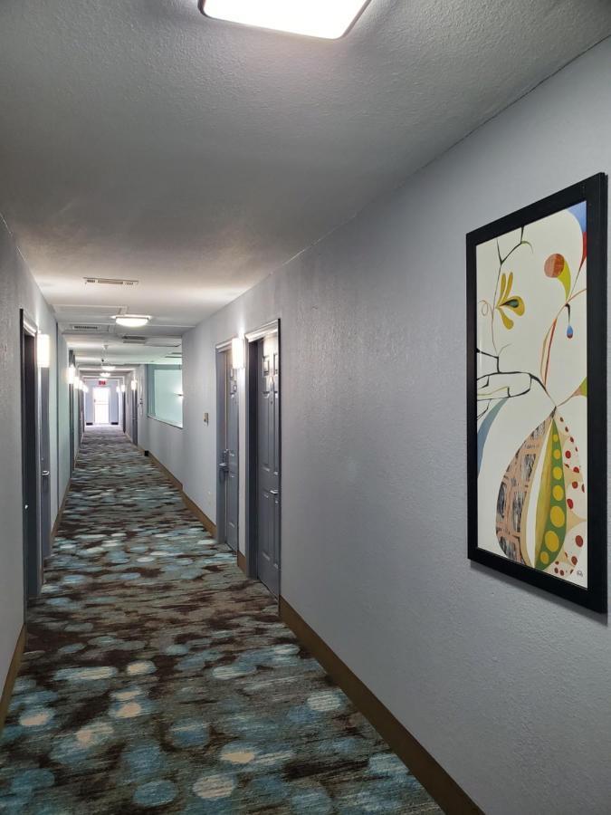 Days Inn By Wyndham Lawton Extérieur photo